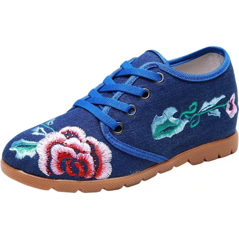 Ethnic Style - Mulher aumentou sapatos de pano bordado