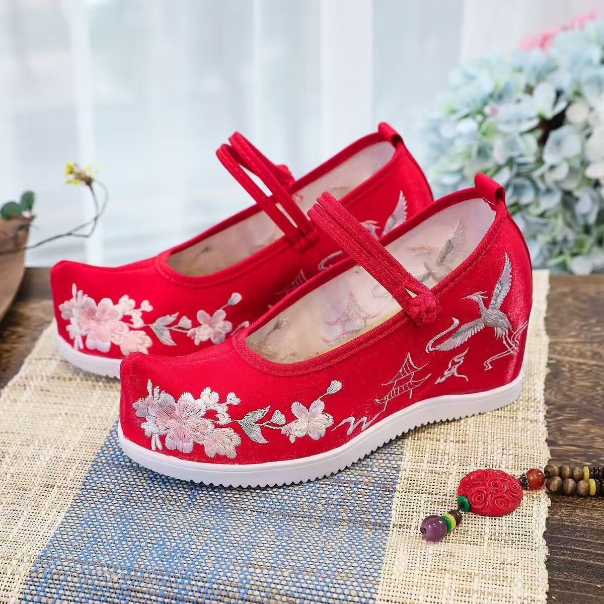 Ethnic Style - Mulheres aumentadas sapatos bordados internos sola
