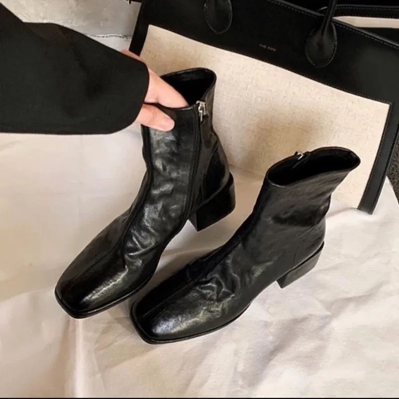 Novos Sapatos Femininos, Botas - New Ethnic Fashion avaliação e preço